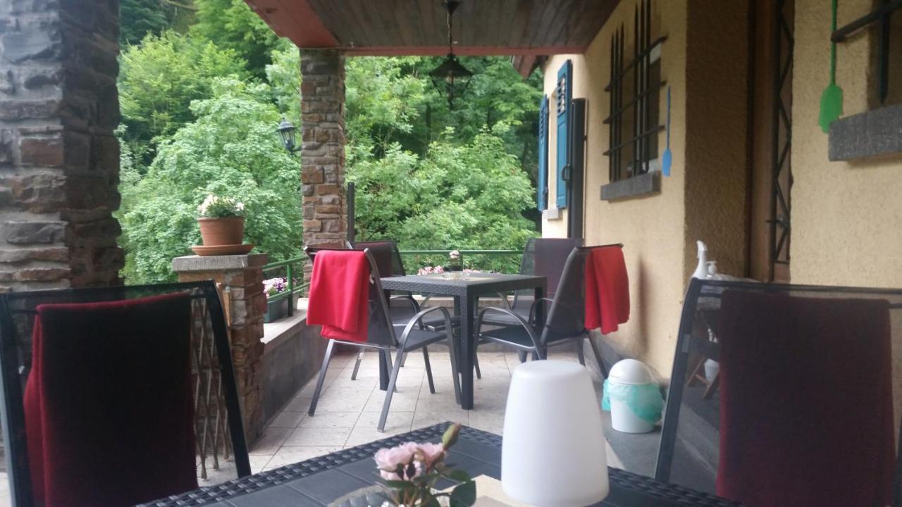 Haus Am Dekernbach Bed and Breakfast Cochem Eksteriør billede